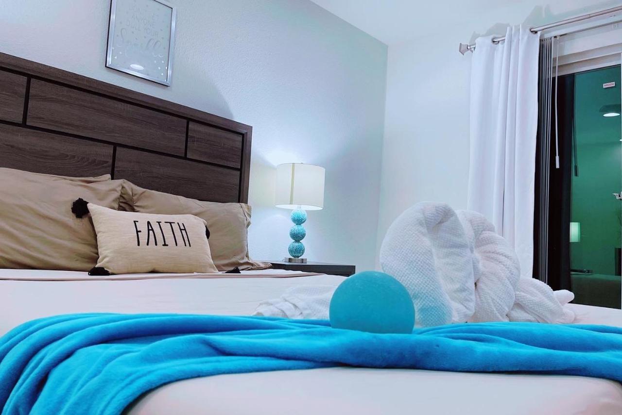Modern Santorini Suite Houston Nrg Tmc Luxurious Walkable Exteriör bild