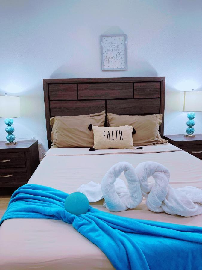 Modern Santorini Suite Houston Nrg Tmc Luxurious Walkable Exteriör bild