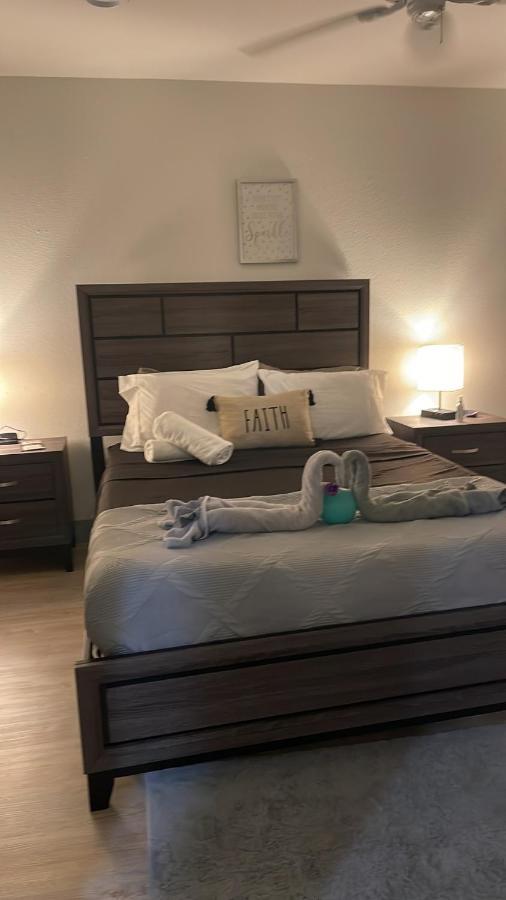 Modern Santorini Suite Houston Nrg Tmc Luxurious Walkable Exteriör bild